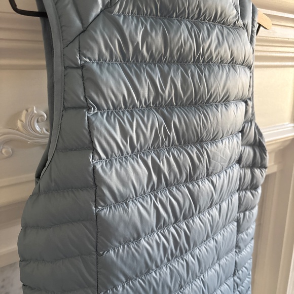 Patagonia Quilted Vest - Picture 7 of 10